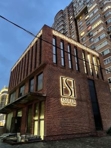 da6b620d-9fb5-4636-bb39-64ee1f983dd0